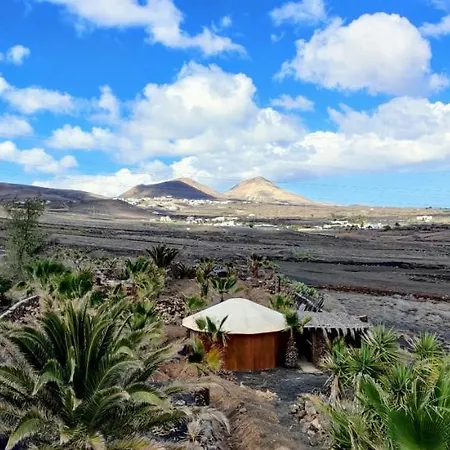 Gemuetliche Holzjurte La Asomada Lanzarote *