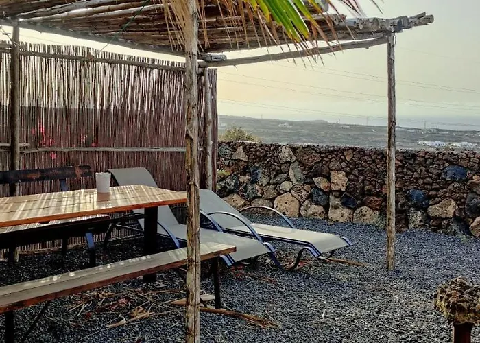 Gemuetliches Holzhaeuschen La Asomada Lanzarote Tías